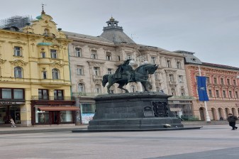 1-Day Zagreb Upper Town Storytelling Walk with Folk Tales