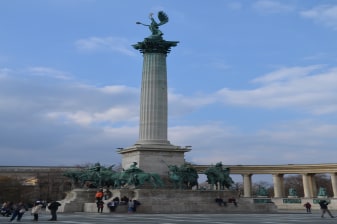 2-Day Budapest and Danube Bend Tour with Szentendre and Visegrád