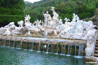 2-Hour Caserta Royal Palace Tour with Bourbon Royal Apartments