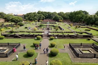 8-Hour Pune Museums, Temples and Palace Tour with Aga Khan Palace