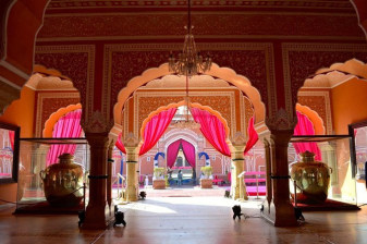 8-Day Golden Triangle Tour of India with Fatehpur Sikri and Taj Mahal