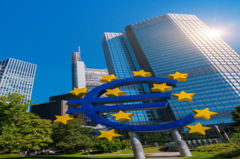 6-Hour Frankfurt City Tour with Cathedral, Römerberg and Eiserner Steg