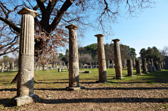 9-Day Classic Greece Tour through the Peloponnese and Ancient Olympia