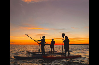 1-Day Stand Up Paddle Sunset Tour in Tanjung Aru from Kota Kinabalu