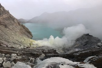 3-Day Mount Bromo and Ijen Tour from Bali with Pananjakan Sunrise