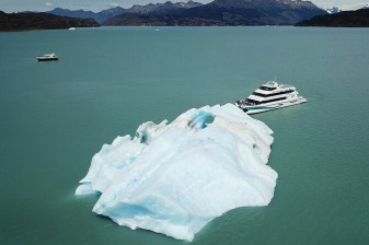 11-Hour Glacier Navigation in Los Glaciares with Perito Moreno Walkways