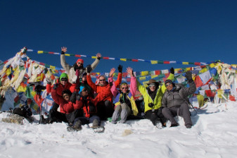 19-Day Manaslu Trek from Kathmandu with Larkey La Pass