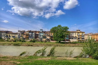 3-Hour Parma Walking Tour with Tastings and Historic Landmarks