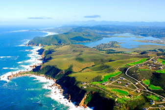 3-Hour Knysna Judah Square Tour with Tavern Visit