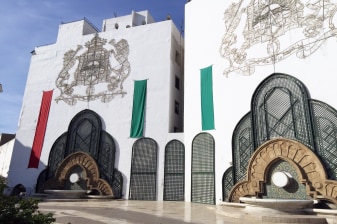 6-Hour Tetouan City Tour from Tangier with Medina and Royal Palace
