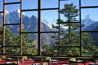 1-Day Everest Helicopter Tour with Breakfast at Hotel Everest View