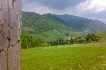 6-Day Central Romania Tour with Brașov Hikes and Bear Sanctuary