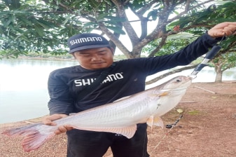 7-Hour Fishing Tour in Banjarbaru with Lake Contest Experience
