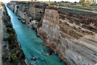 9-Hour Corinth and Nemea Tour from Athens with Winery Visit