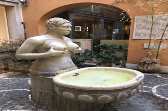 2-Hour Walking Tour of Treviso with Piazza dei Signori and Cathedral