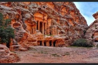 1-Day Petra Tour from Sharm El Sheikh with Ferry and Guided Visit