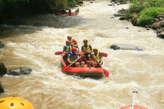 3-Day Manado and Bunaken Adventure Tour with Timbukar Rafting