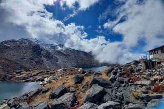 5-Day Gosainkunda Trek from Kathmandu through Langtang National Park