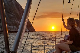 3-Hour Rio de Janeiro Sailing Tour with Christ the Redeemer Views
