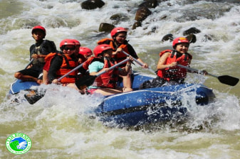 1-Day Kiulu River White Water Rafting Tour from Kota Kinabalu