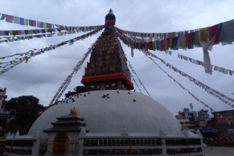 6-Day Kathmandu Valley Trek with Chisapani, Nagarkot and UNESCO Sites