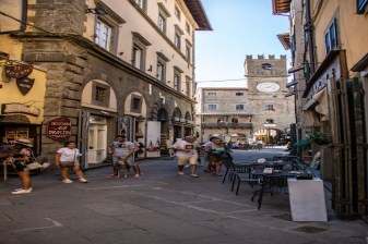 3-Hour Cortona Walking Tour with Medieval Streets and Panoramic Views