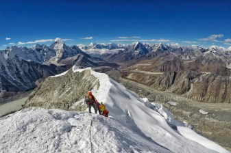 20-Day Island Peak Climb and Everest Base Camp Trek in Nepal
