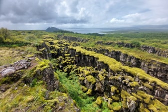 9-Hour Golden Circle Tour from Reykjavík with Friðheimar Horse Show