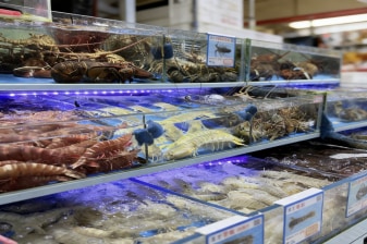 3-Hour Xiamen Food Walk through Zhongshan Arcade and Historic Streets