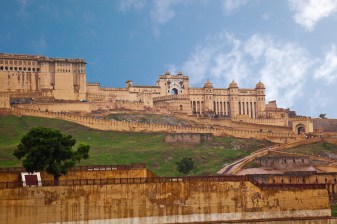 10-Day North India Heritage Tour with Delhi, Agra, Jaipur and Varanasi