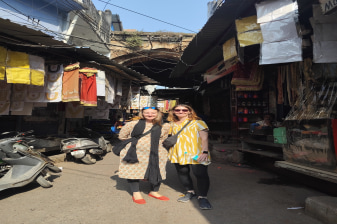 6-Hour Lucknow Cultural Tour with Imambaras and Residency