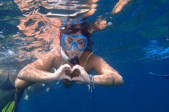 Tour di 2 ore di snorkeling alle Isole Ciclopi vicino Catania