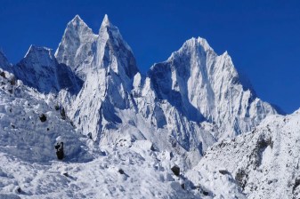 14-Day Everest Base Camp Trek in Nepal with Kala Patthar Sunrise