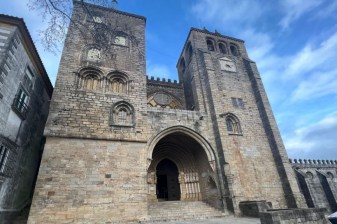 3-Hour Christian Walking Tour of Évora with Sacred Heritage Sites