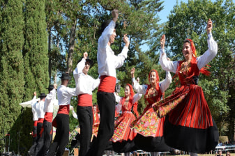 1-Day Braga and Guimarães Tour with Fado and Minho Folklore