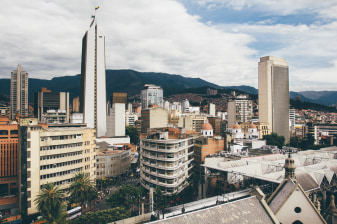 5-Day Medellín Culture and Adventure Tour with Scenic Flight