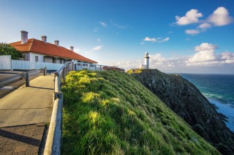 Full-Day Byron Bay Tour with Q1 Tower and Gold Coast Beaches