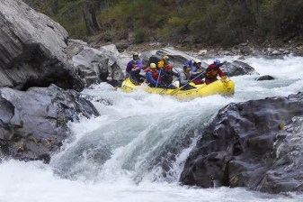 5-Day Bhutan River Rafting and Cultural Tour in Paro and Thimphu