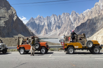 12-Day Pakistan Cultural and Hunza Tour with Passu Glacier Hike