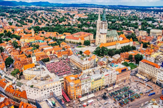 3-Hour Zagreb Walking Tour with Croatian Wine and Cheese Tasting