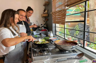 5-Hour Beer Tasting Tour in Cholula with Workshop and Tacos