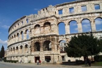 14-Day Former Yugoslavia Tour with UNESCO Sites and Adriatic Cities