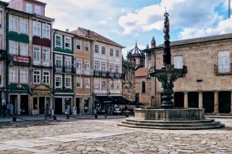 8-Hour Private Braga and Guimarães Tour from Porto with Bom Jesus