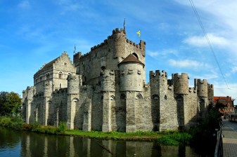 6-Hour Private Bruges and Ghent Tour with Medieval Legends