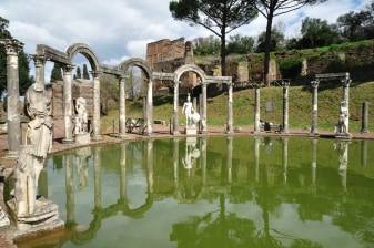8-Hour Tivoli Villas Tour with Hadrian's Villa and Villa d'Este