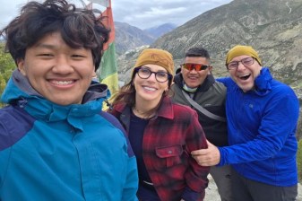 17-Day Annapurna Circuit Trek to Thorong La Pass and Muktinath
