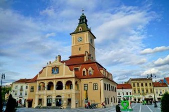 8-Day Romania Heritage Tour through Transylvania, Maramures and Bucovina