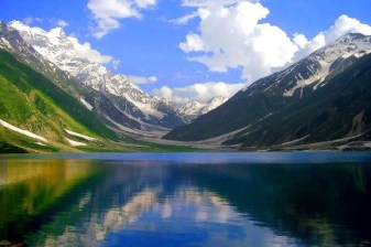 4-Day Naran and Shogran Tour from Islamabad with Babusar Top