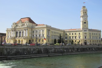 3-Hour Walking Tour of Oradea with Bihor Architectural Highlights