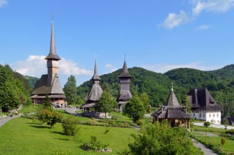 4-Day Maramureș and Bucovina Tour from Cluj with UNESCO Sites